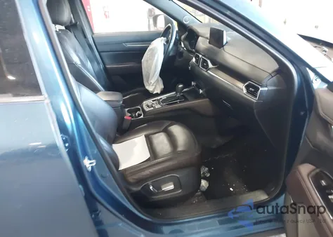 2020 Mazda Cx-5 Signature z USA, uszkodzony, nr VIN JM3KFBEY8L0745348